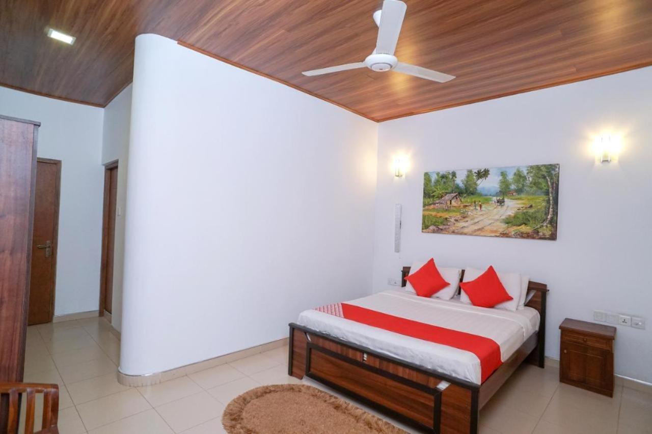 Hotel Mirissa Regent Екстериор снимка