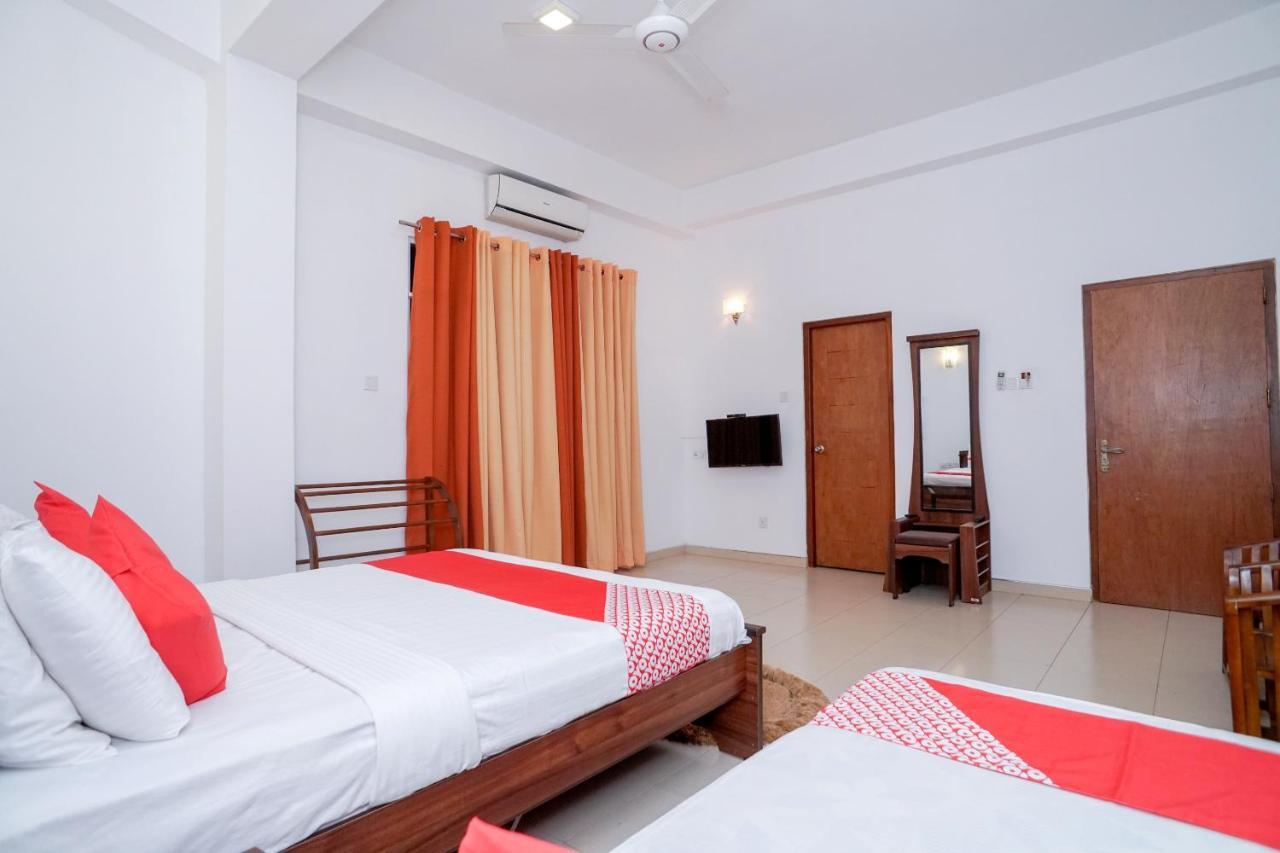 Hotel Mirissa Regent Екстериор снимка