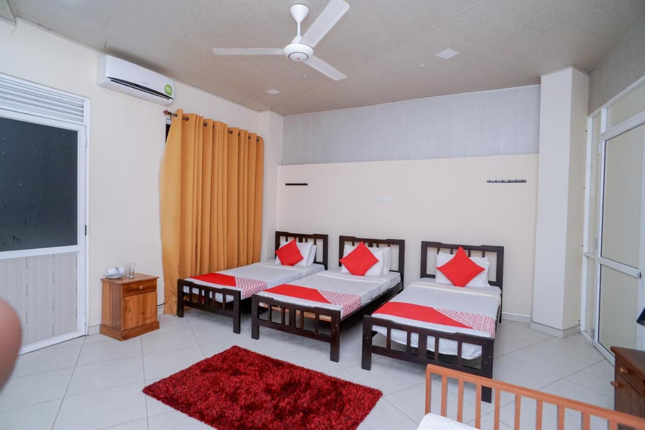 Hotel Mirissa Regent Екстериор снимка