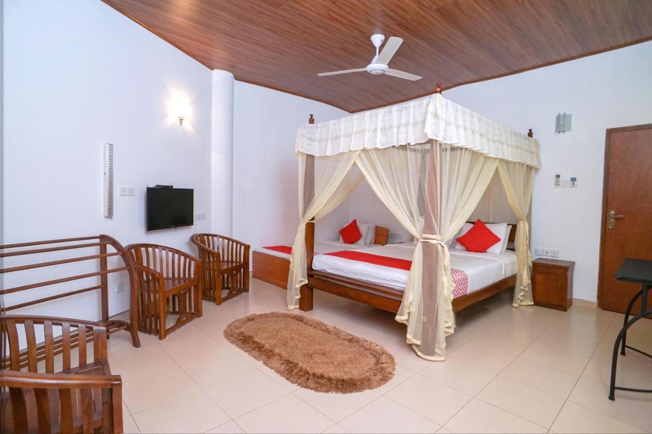 Hotel Mirissa Regent Екстериор снимка